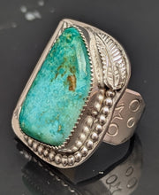 Load image into Gallery viewer, Turquoise 30ct Sterling Silver Ring size 7.5
