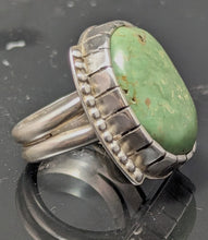 Load image into Gallery viewer, Turquoise Sterling Silver Ring size 7