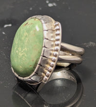 Load image into Gallery viewer, Turquoise Sterling Silver Ring size 7