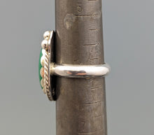 Load image into Gallery viewer, Malachite Sterling Silver Ring size 6
