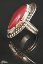 Load image into Gallery viewer, Thulite Sterling Silver Ring- 30 carats- size 7.5
