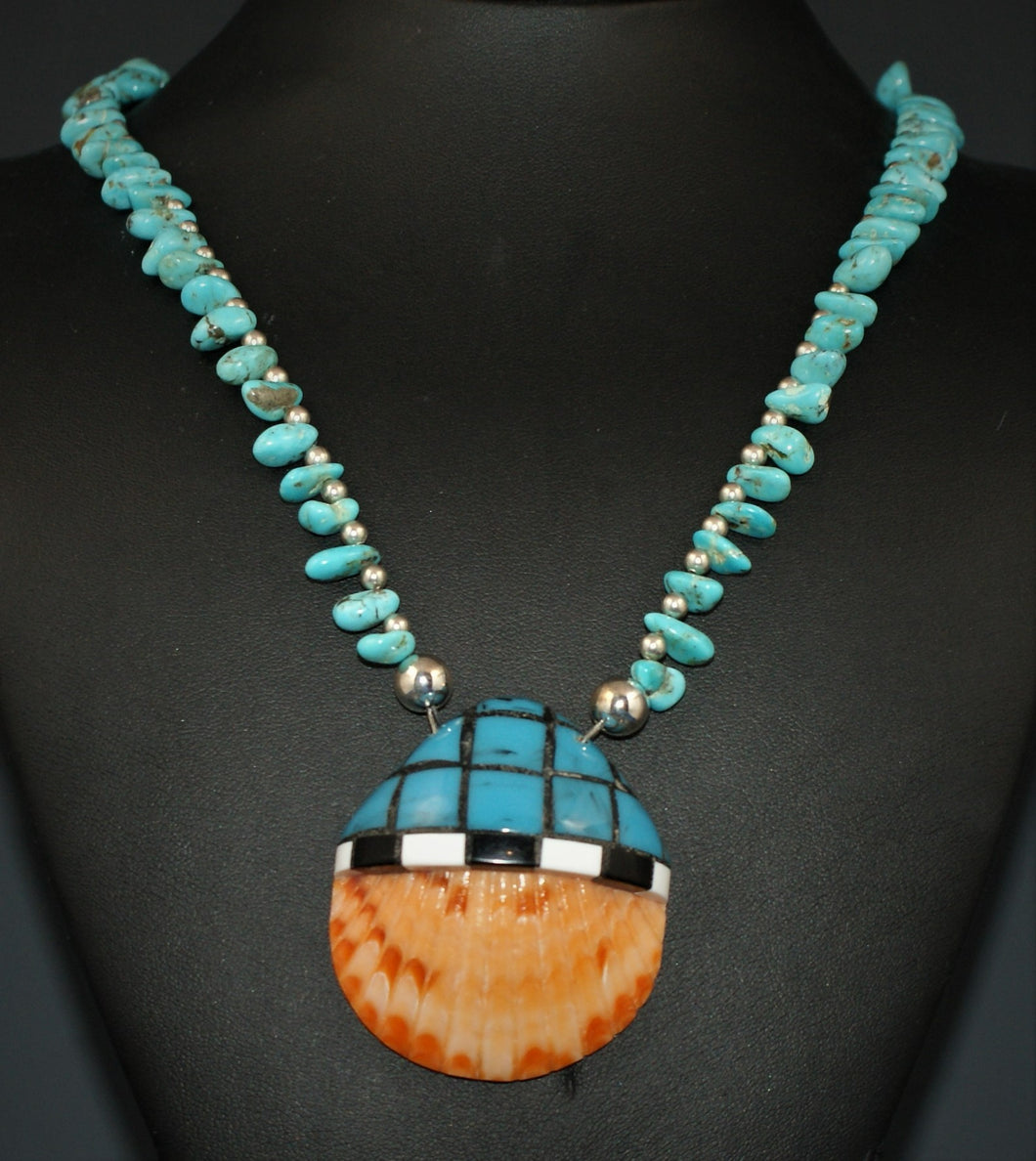 Santo Domingo Shell with Turquoise Necklace